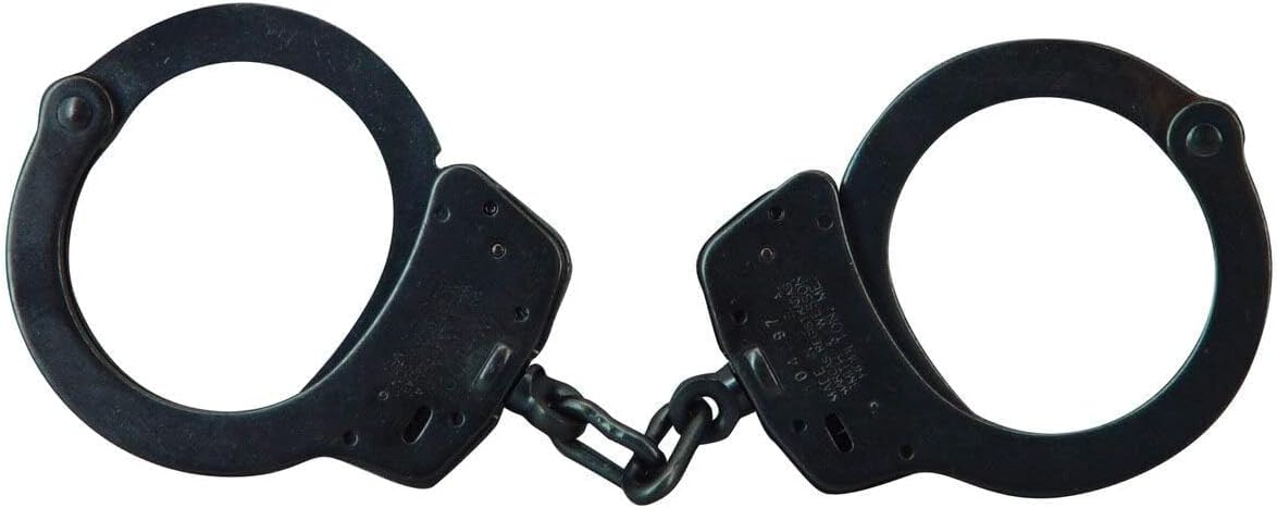Smith and Wesson 100 - Chain Handcuff, Blued