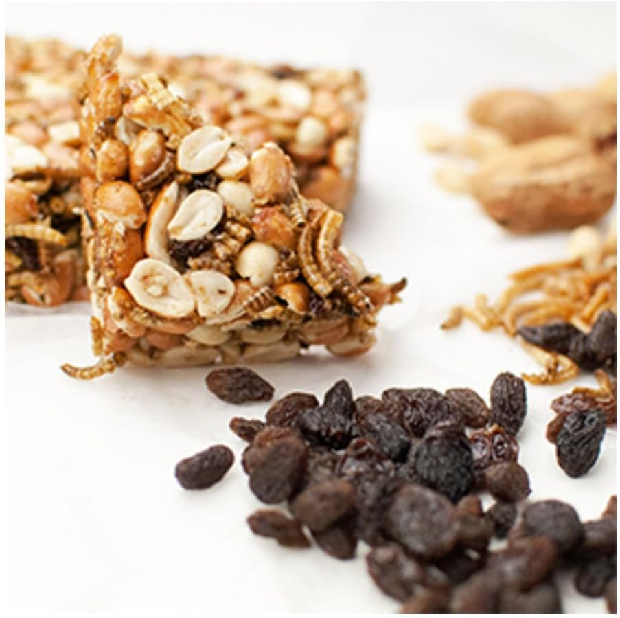 Happy Hen, (Case of 6) Treats 7.5 oz. Square-Mealworm and Peanut, 4.25" by 4.25" by 1.25"