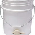 Little Giant, Plastic Honey Bucket Bucket with Honey Gate for Beekeeping (5 Gallon) (Item No. BKT5)